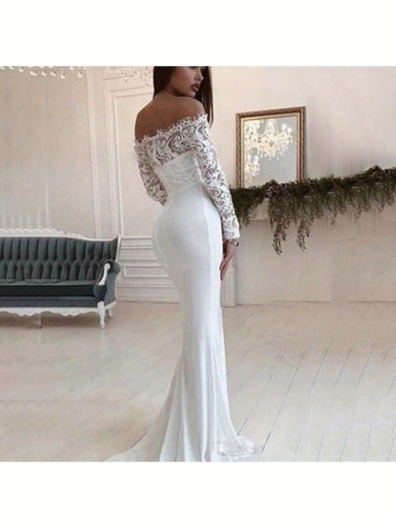 White Wedding Dress Fishtail Style Strapless Design, Long Sleeves Made of Delicate Lace Material, Covered with Floral Patterns; Splicing Satin Material, Fit The Body Curve, The Overall Style Is Elegant and Romantic, Suitable